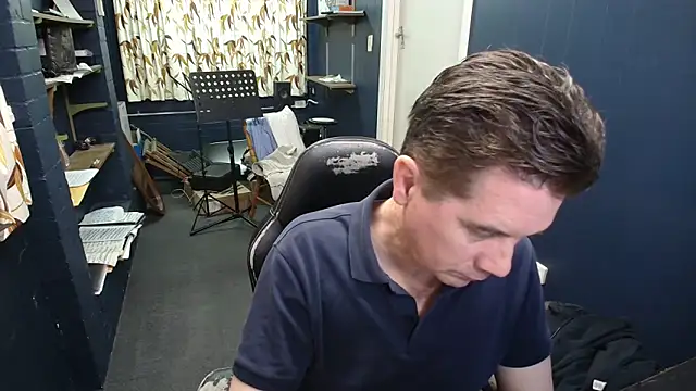 tilobinder online show from 05-09-26, 03:17