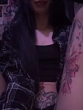 MissMidnightUK online show from 02-05-26, 01:10