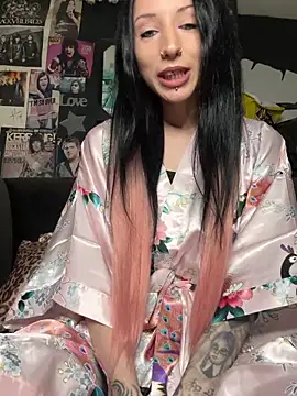 MissMidnightUK online show from 02-21-26, 12:33