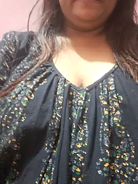 Hot-Anuska online show from 04-10-26, 01:49