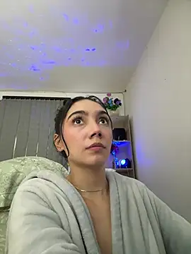 Snapshot of SOY_LUPE chatting on 01-24-25, 03:22 SOY LUPE online show from 01-24-25, 03:22