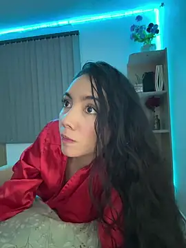 Snapshot of SOY_LUPE chatting on 03-13-25, 07:20 SOY LUPE online show from 03-13-25, 07:20