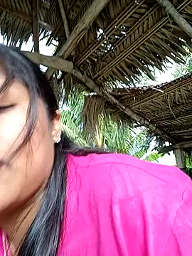 Snapshot of Karol-kamila19 chatting on 12-08-24, 09:19 Karol-kamila19 online show from 12-08-24, 09:19