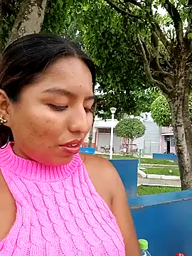 Snapshot of Karol-kamila19 chatting on 12-13-24, 09:41 Karol-kamila19 online show from 12-13-24, 09:41