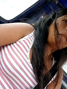 Snapshot of Karol-kamila19 chatting on 01-03-25, 01:58 Karol-kamila19 online show from 01-03-25, 01:58