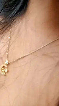 Snapshot of Karol-kamila19 chatting on 01-08-25, 04:22 Karol-kamila19 online show from 01-08-25, 04:22