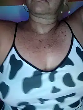 Kasandra Ho online show from 03-07-26, 01:52