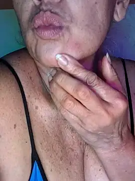 Kasandra Ho online show from 03-15-26, 01:33