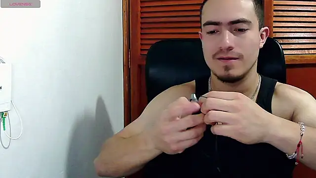 dragon1006 online show from 05-19-26, 03:35