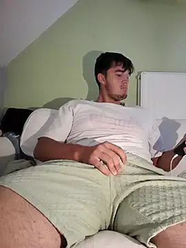 Snapshot of Tim67_12 chatting on 09-12-25, 06:13 Tim67 12 online show from 09-12-25, 06:13