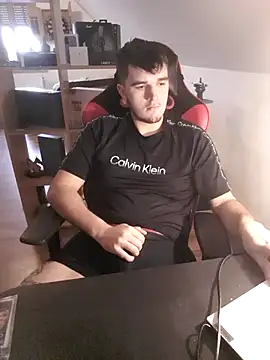 Snapshot of Tim67_12 chatting on 01-12-26, 02:00 Tim67 12 online show from 01-12-26, 02:00