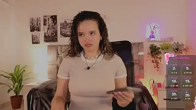 emilyrouxe online show from 07-17-26, 03:07