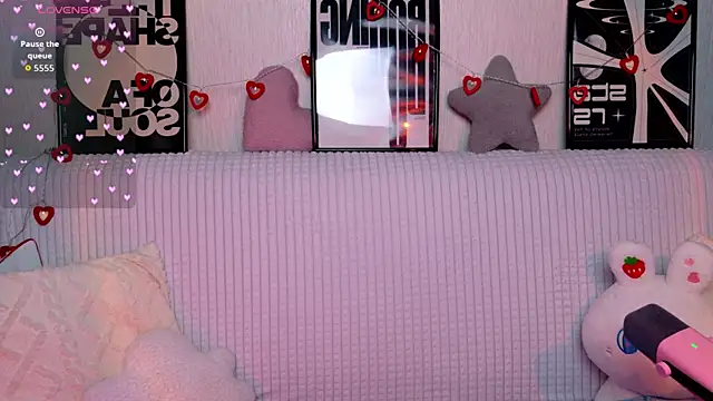 KittiMissi online show from 05-15-26, 03:08