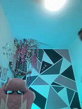 Carol Pinter online show from 04-15-26, 02:13