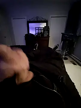 CrookedMisterniceguy online show from 04-12-26, 01:54