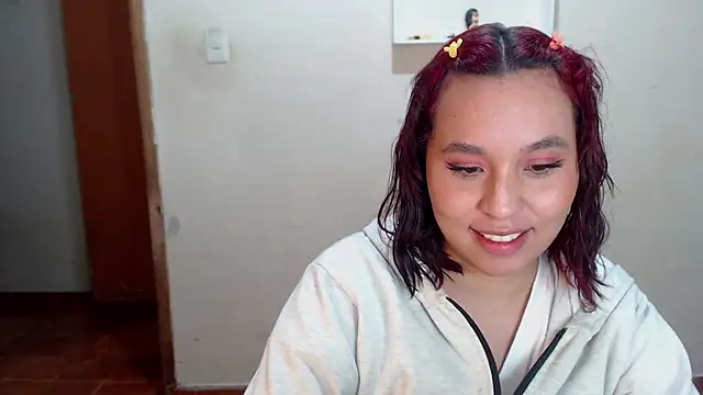 annie3 online show from 01-17-25, 06:47
