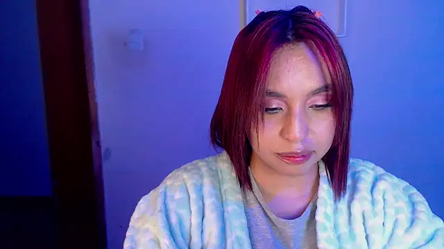 annie3 online show from 01-25-25, 02:47
