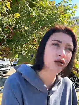 KikiWatson online show from 09-15-25, 06:13