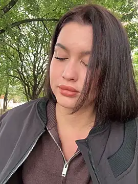 KikiWatson online show from 09-20-25, 06:14