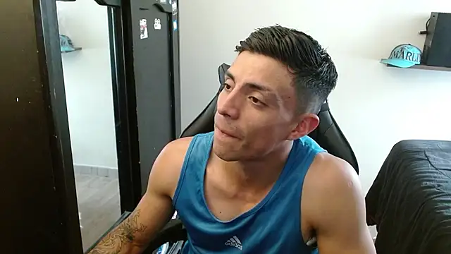 kv   xxx  online show from 02-05-26, 08:46