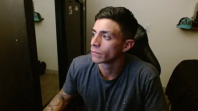 kv   xxx  online show from 02-10-26, 11:53