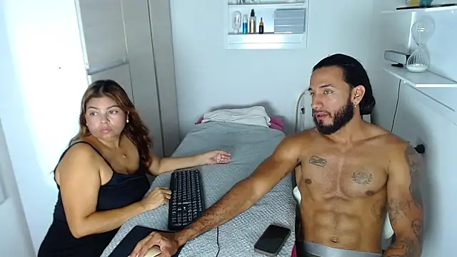 Snapshot of _jhon_connor_ chatting on 03-26-26, 03:12 jhon connor online show from 03-26-26, 03:12