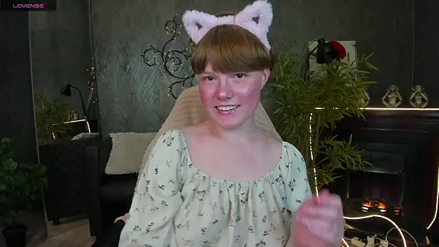 DreamyLuna online show from 07-02-26, 08:48