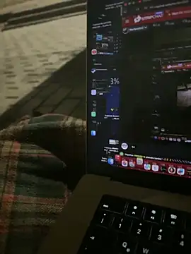 Mortero0o0 online show from 04-05-26, 05:04