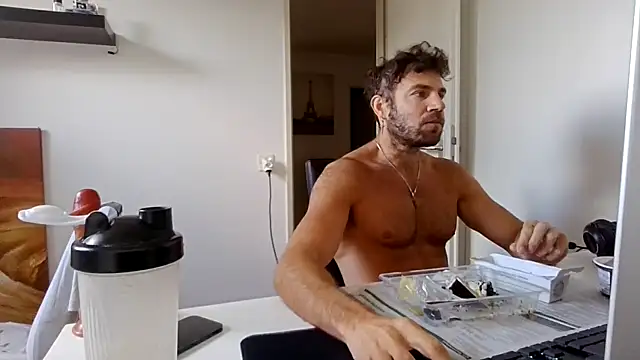 alpha-hunk online show from 05-17-26, 10:00