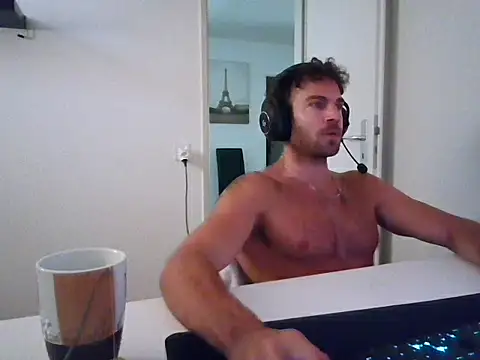 Snapshot of alpha-hunk chatting on 06-28-26, 08:53 alpha-hunk online show from 06-28-26, 08:53