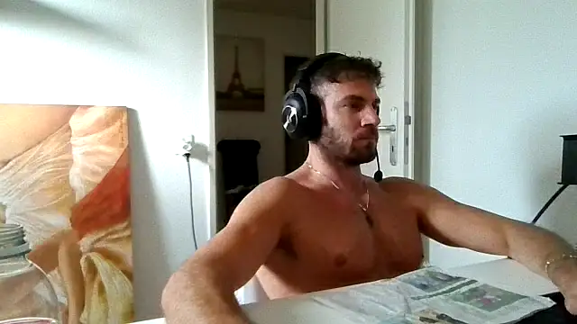 Snapshot of alpha-hunk chatting on 07-18-26, 04:55 alpha-hunk online show from 07-18-26, 04:55
