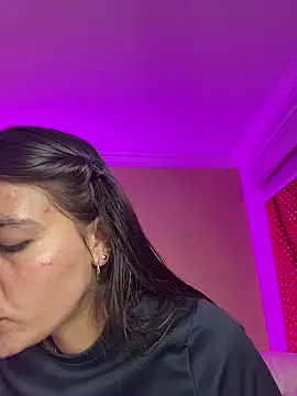 aurora divine online show from 02-07-26, 01:48