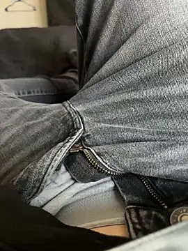 bigbeast19393 online show from 02-26-26, 05:56