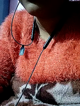 Snapshot of ruhi2003 chatting on 12-17-24, 05:15 ruhi2003 online show from 12-17-24, 05:15