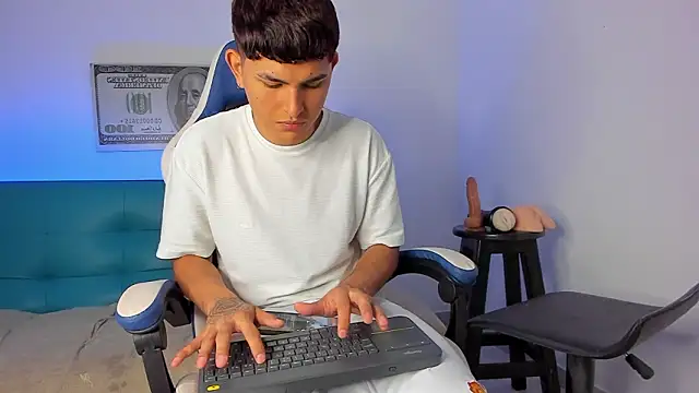 Lyam ap online show from 03-22-26, 09:40