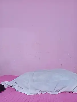 Snapshot of Hajar_charmouta1 chatting on 06-08-26, 10:04 Hajar charmouta1 online show from 06-08-26, 10:04