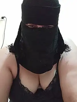 Snapshot of Hajar_charmouta1 chatting on 07-04-26, 10:43 Hajar charmouta1 online show from 07-04-26, 10:43