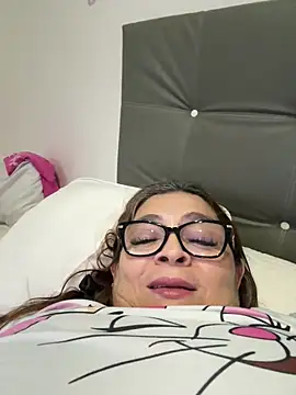 AntonellaAlondra4 online show from 06-02-26, 04:36