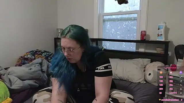 ThickGirlsDoItBetter online show from 03-31-26, 10:54