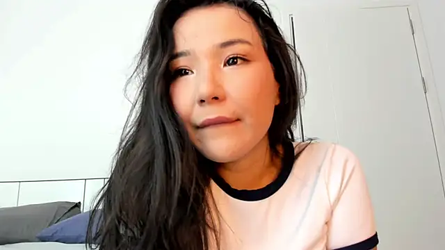 Snapshot of syoanme chatting on 02-23-26, 03:59 syoanme online show from 02-23-26, 03:59