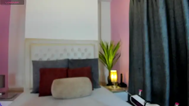 nicolle pierce online show from 05-12-26, 12:13