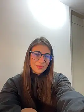 MariaIsabella8 online show from 06-03-26, 11:21