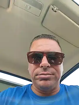 Snapshot of LOIROGOSTOSO87 chatting on 02-12-25, 02:32 LOIROGOSTOSO87 online show from 02-12-25, 02:32