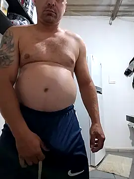 Snapshot of LOIROGOSTOSO87 chatting on 04-14-26, 10:49 LOIROGOSTOSO87 online show from 04-14-26, 10:49