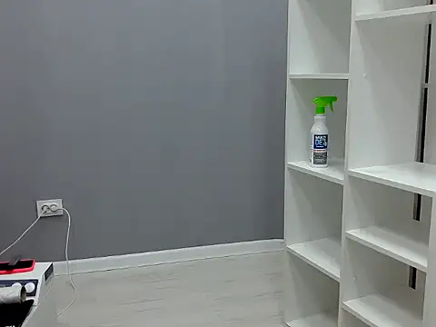 Snapshot of 96CHloe96 chatting on 09-17-25, 01:35 96CHloe96 online show from 09-17-25, 01:35