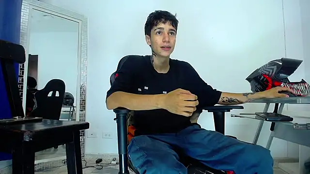 Zacktk7 online show from 01-08-25, 09:23