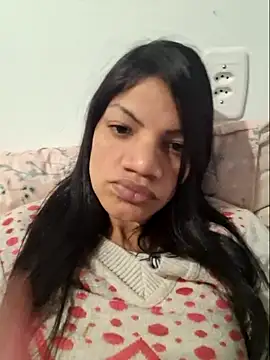 charllottebrasilian online show from 06-18-26, 01:17