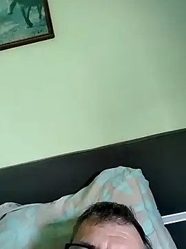 Snapshot of ChiefAlley4 chatting on 04-07-26, 12:05 ChiefAlley4 online show from 04-07-26, 12:05