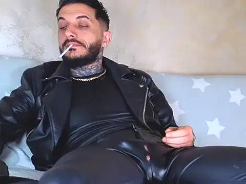 MentoXXL online show from 04-29-26, 07:23