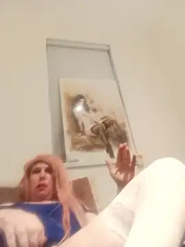 yourwhitesissyslut online show from 05-27-26, 11:24